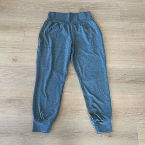 Athleta Salutation Jogger pant